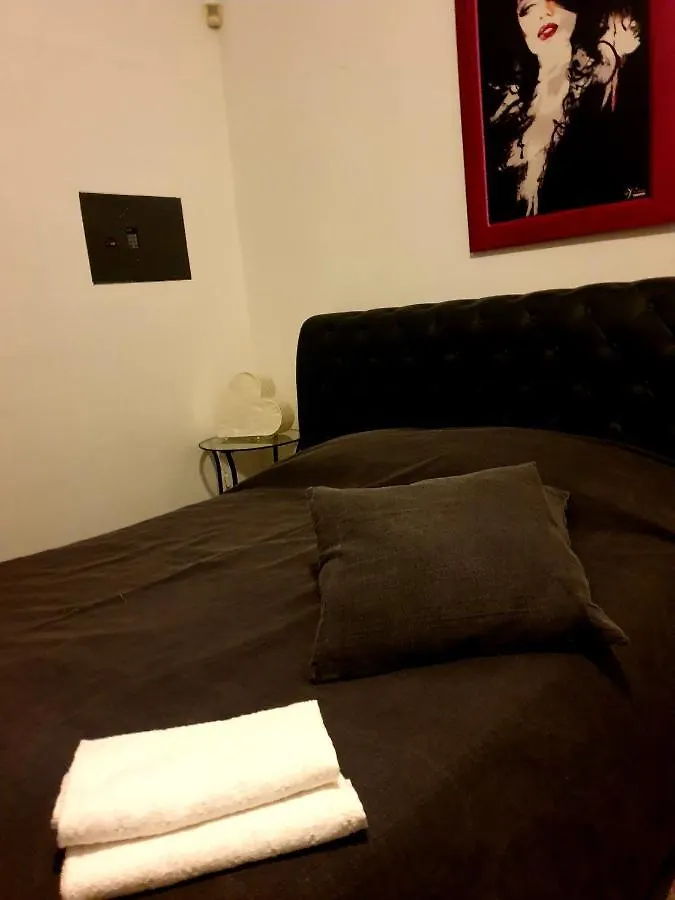 Urban Central Florence Homestay