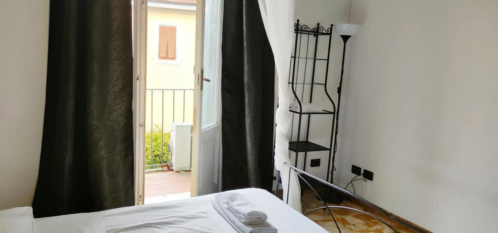 Homestay Urban Central Florence Italy